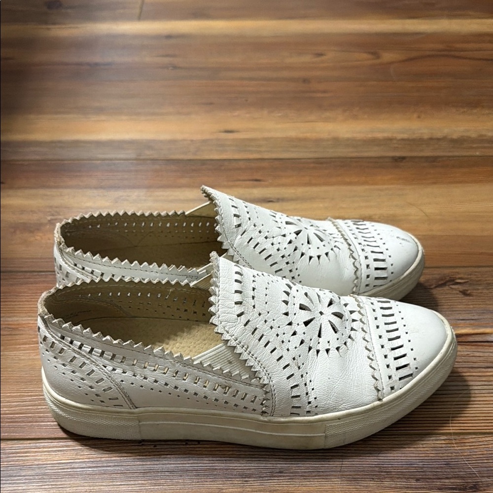 Seychelles Cream Laser-Cut Slip-On Loafers - Picture 2 of 3